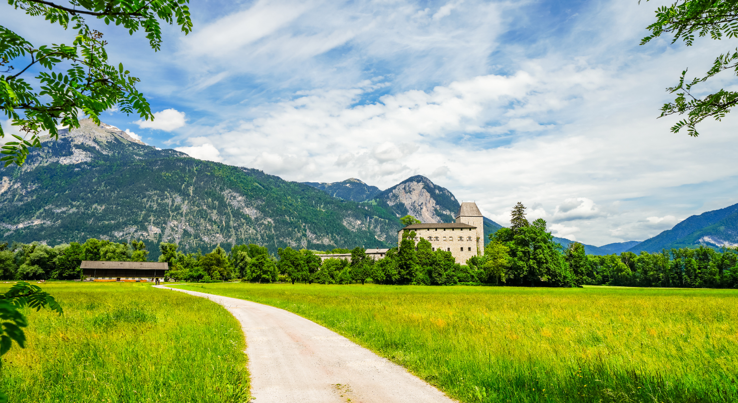 Praxisplanung Zahnarzt Kufstein – moderne Zahnarztpraxis mit ergonomischem Design und Dentalgeräten von Held Dentalgeräte GmbH